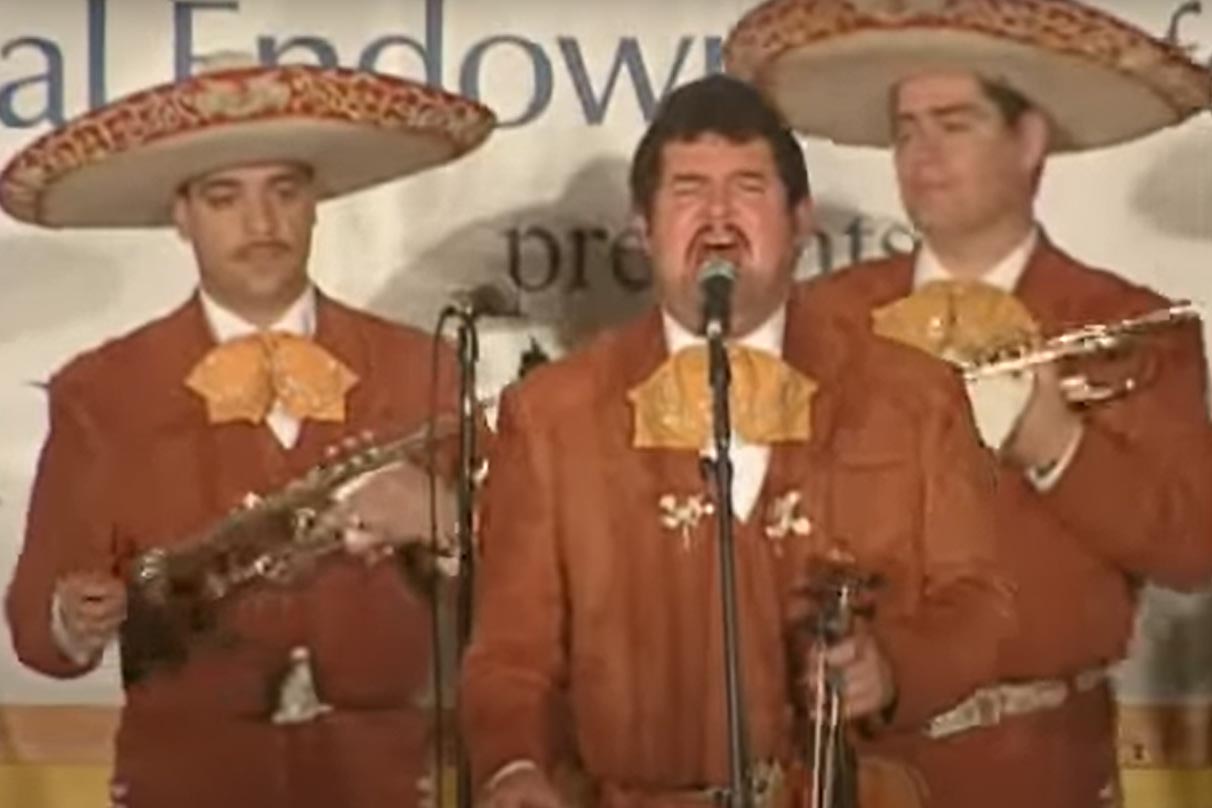 Mariachi Los Camperos de Nati Cano- "México Lindo" [Live at Smithsonian Folklife Festival 2004]