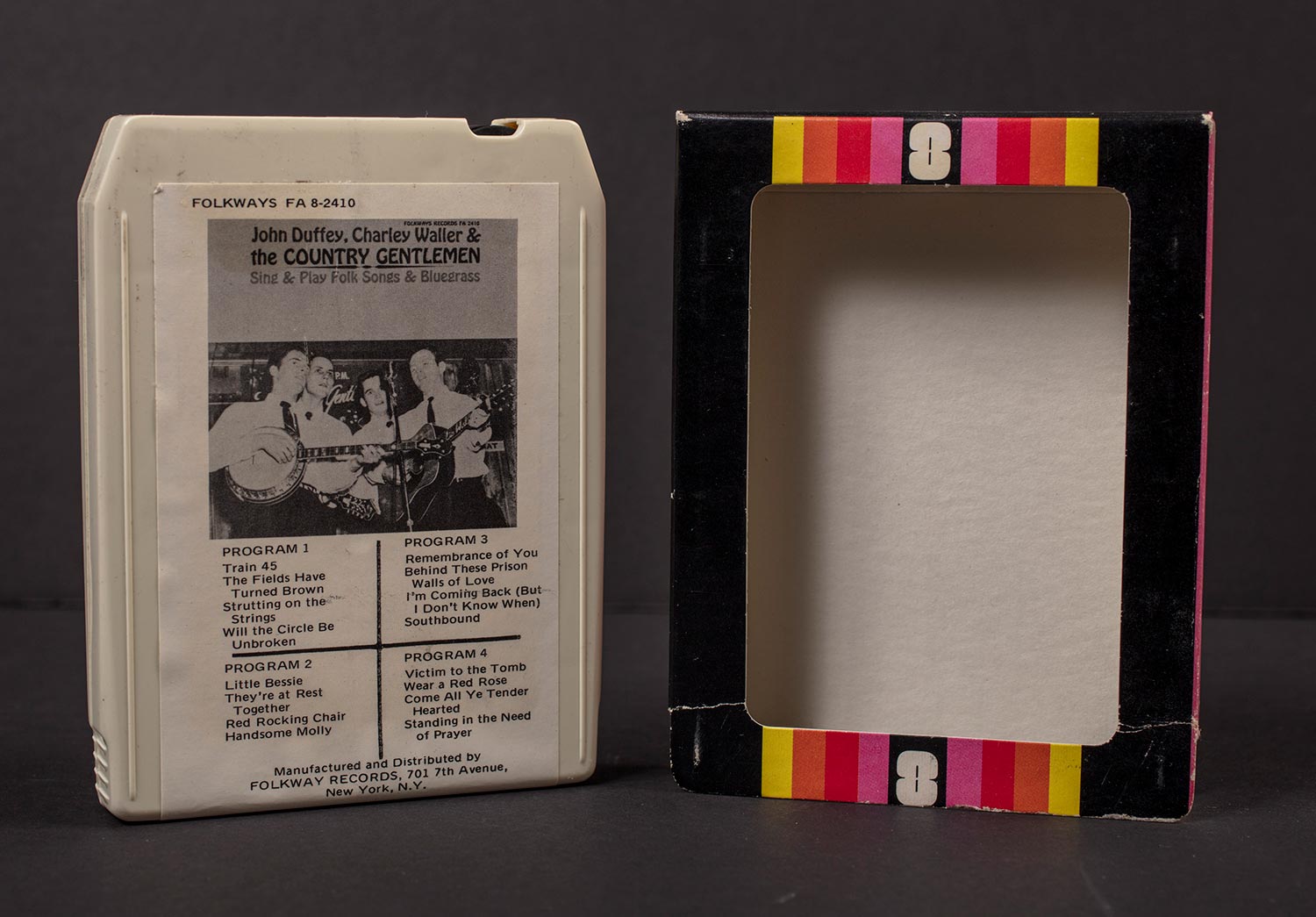 1970s 8-track release of <i>The Country Gentlemen Sing and Play Folk Songs and Bluegrass</i>.