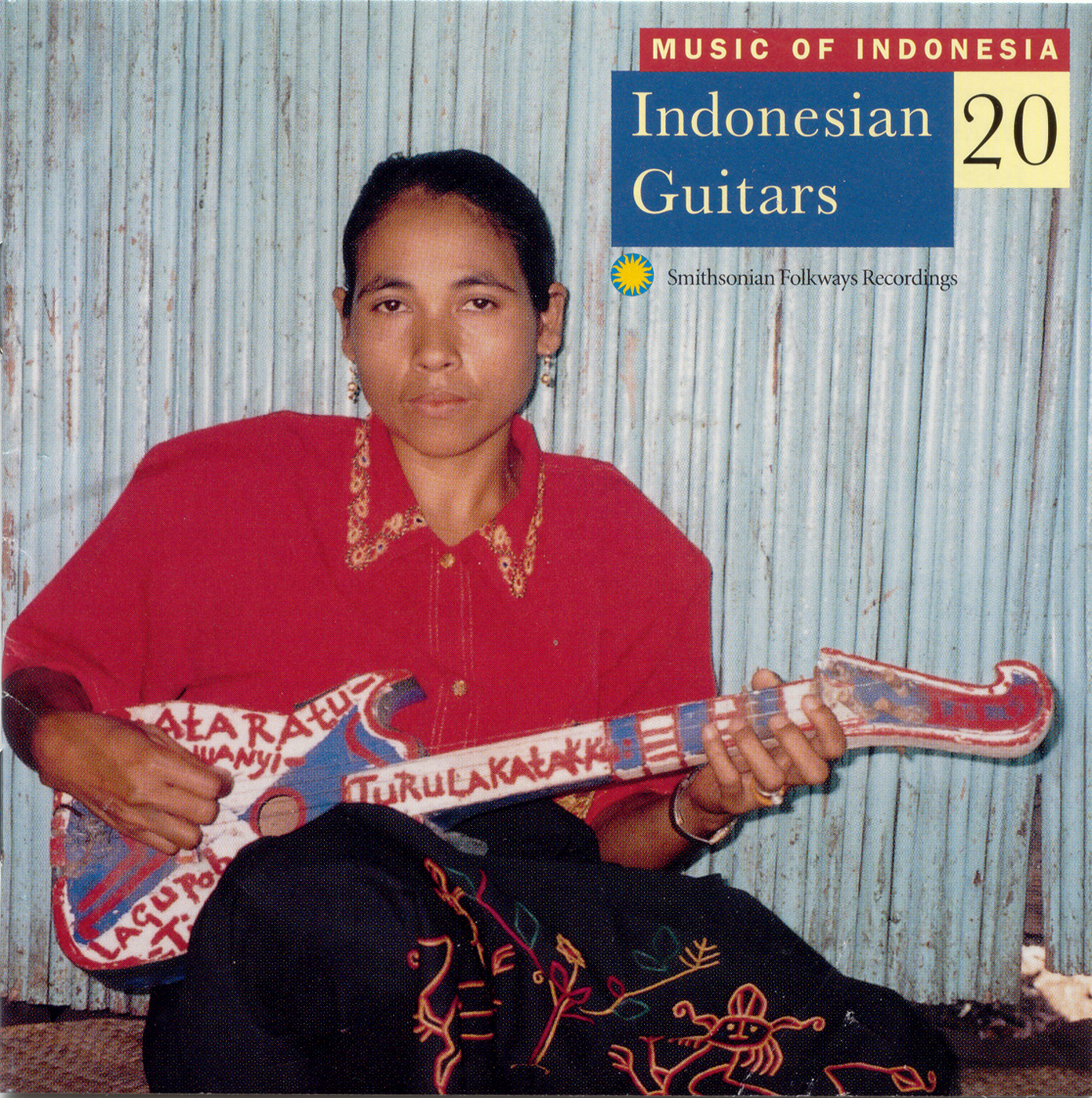 Cover of <i>Music of Indonesia, Vol. 20: Indonesian Guitars</i>, photo by Aton Rustandi Mulyana.